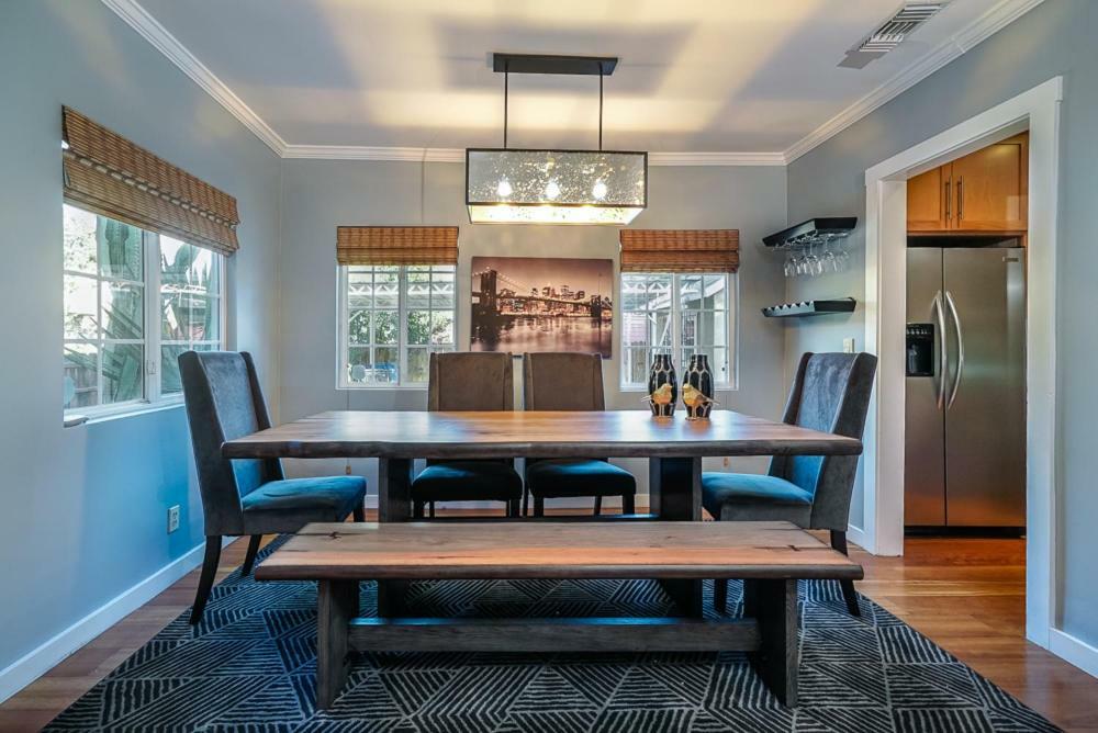 Stylish 2 Bed & 2 Bath At The Heart Of Hollywood With Free Parking - One Car Only Apartman Los Angeles Kültér fotó